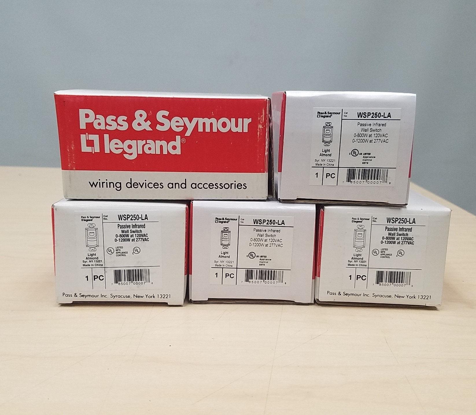 Pass & Seymour WSP250-LA PIR Wall Switch Lot of 5