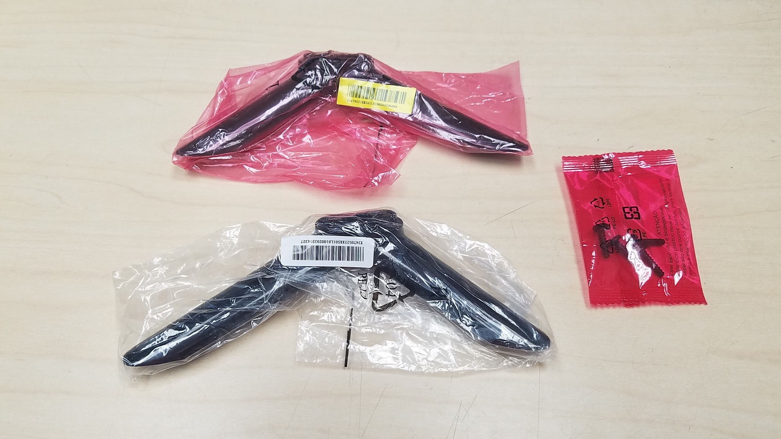 Onn 32" Roku TV 100012589 Legs Stand Feet X34T0522 X34T0521