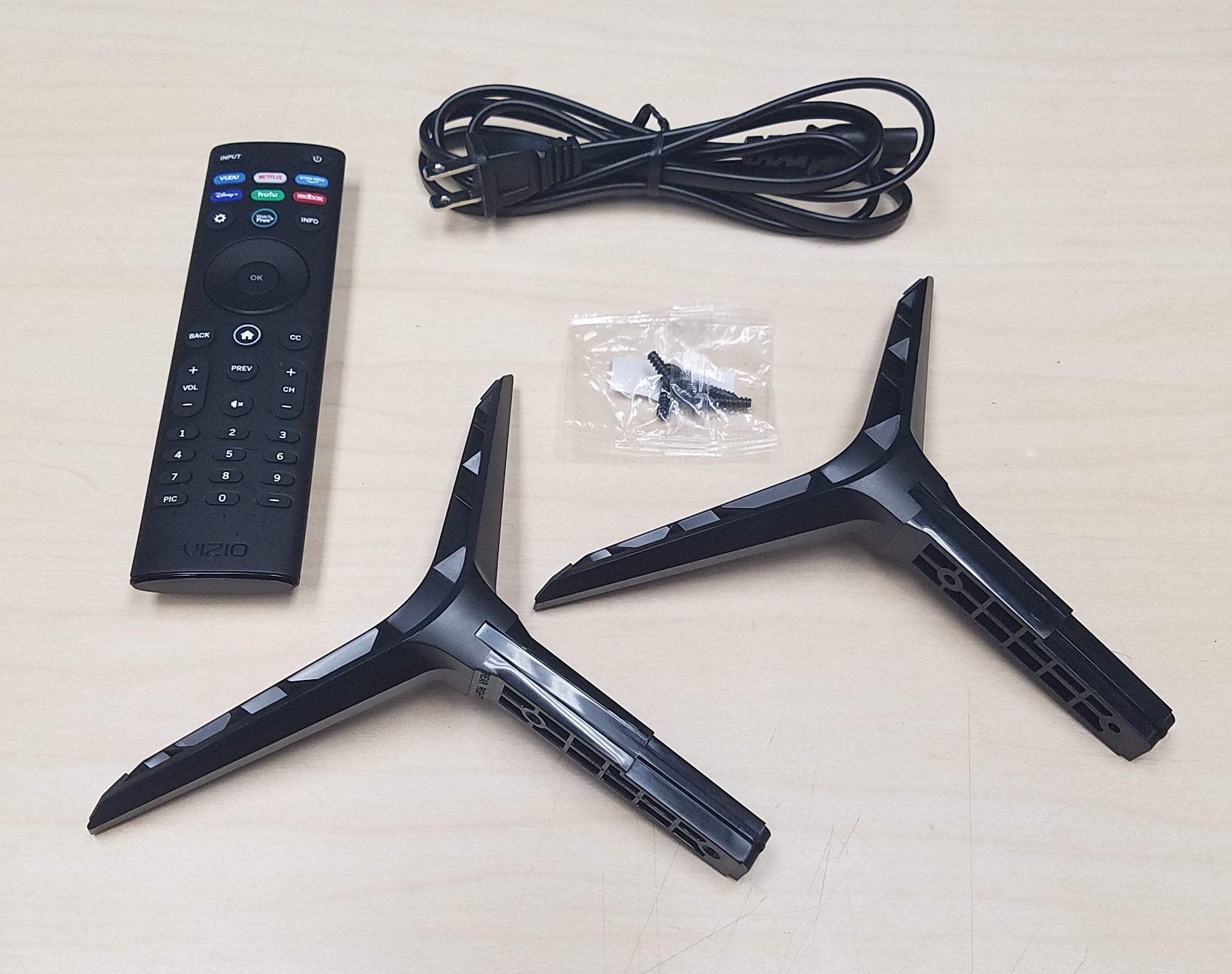Vizio D32h-G9 Stand Feet Remote and Power Cord with Screws