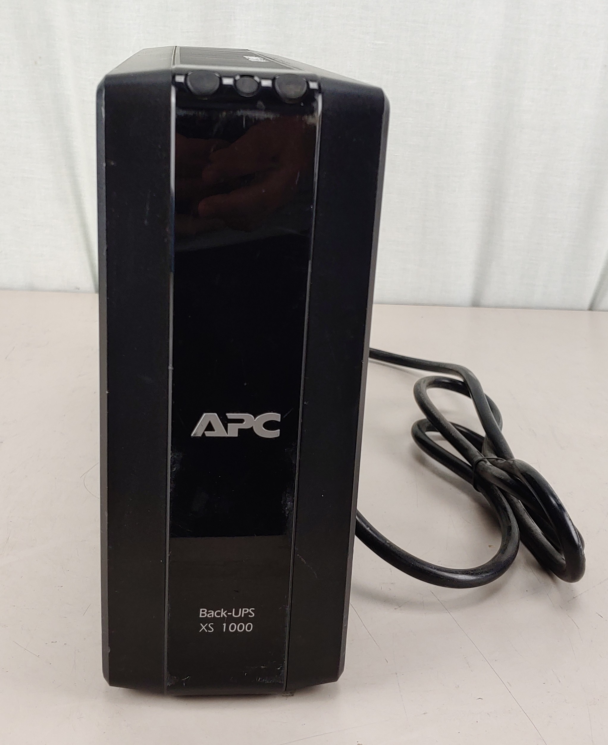 APC BX1000G UPS XS 1000 NO BATTERIES