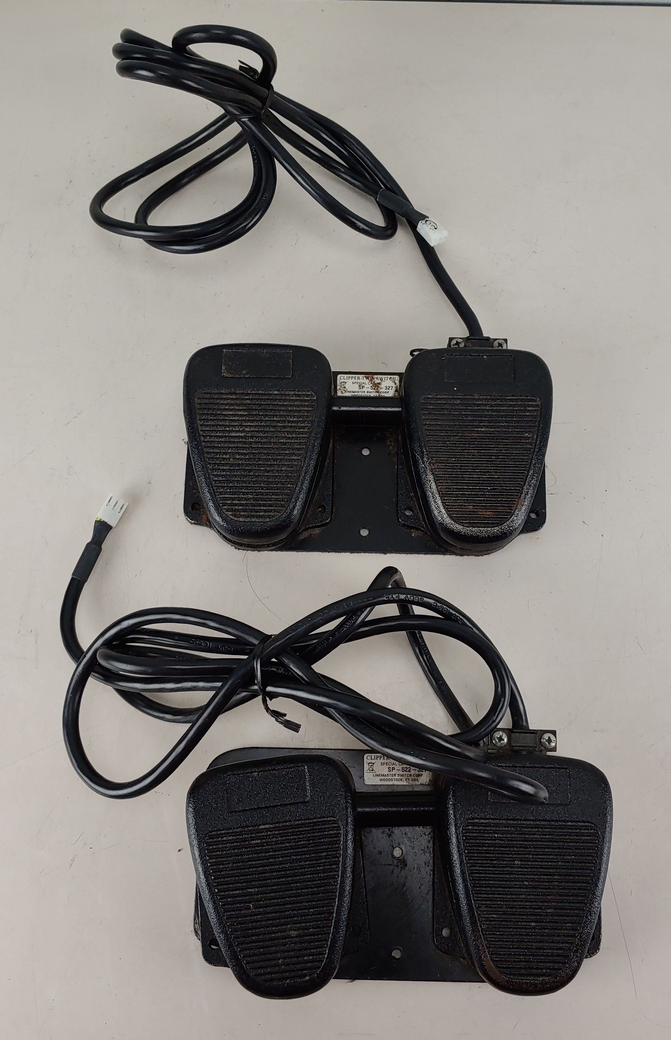 Lot of 2 LINEMASTER CLIPPER TWIN SWITCH DUAL FOOT PEDAL SP-522-327