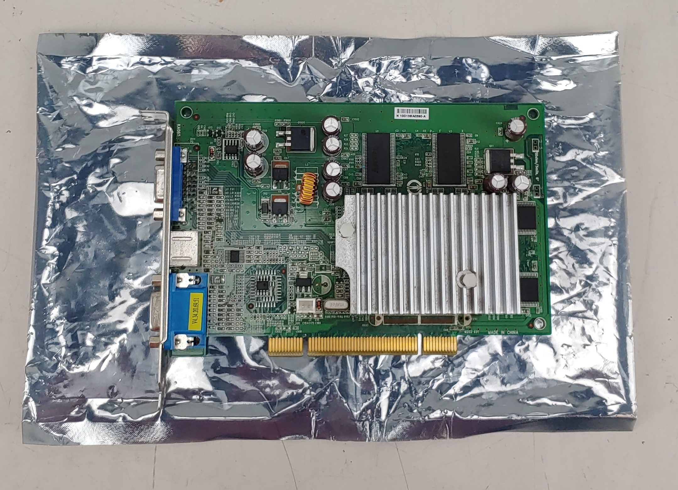 PNY Verto Nvidia GeForce FX5200 256MB DDR PCI Dual VGA Video Card