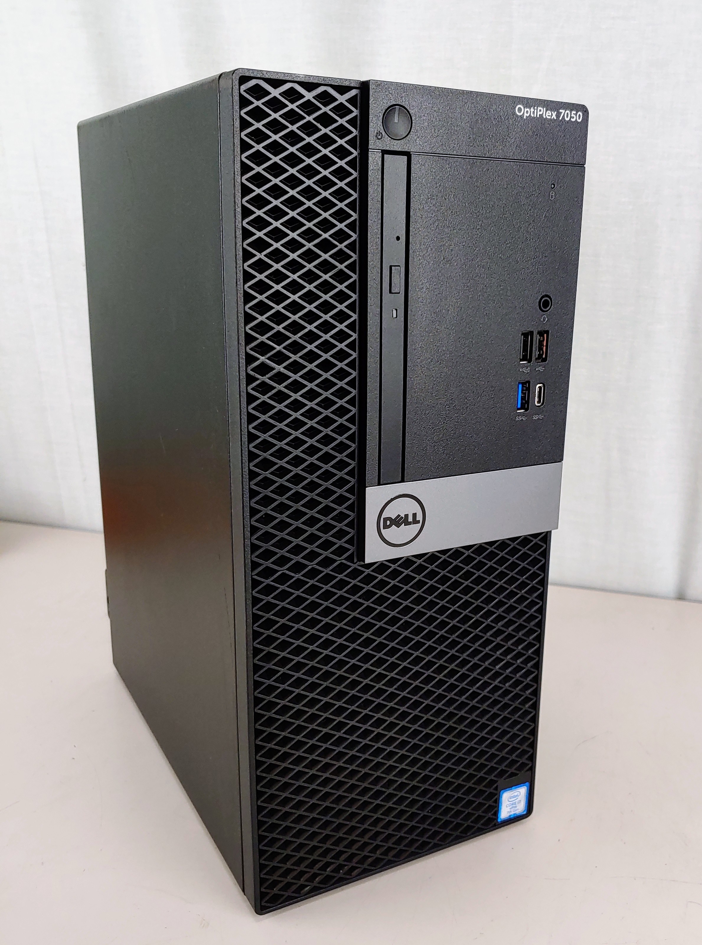 Dell Optiplex 7050 i7-7700 8GB 500GB HDD WIN 10 PRO