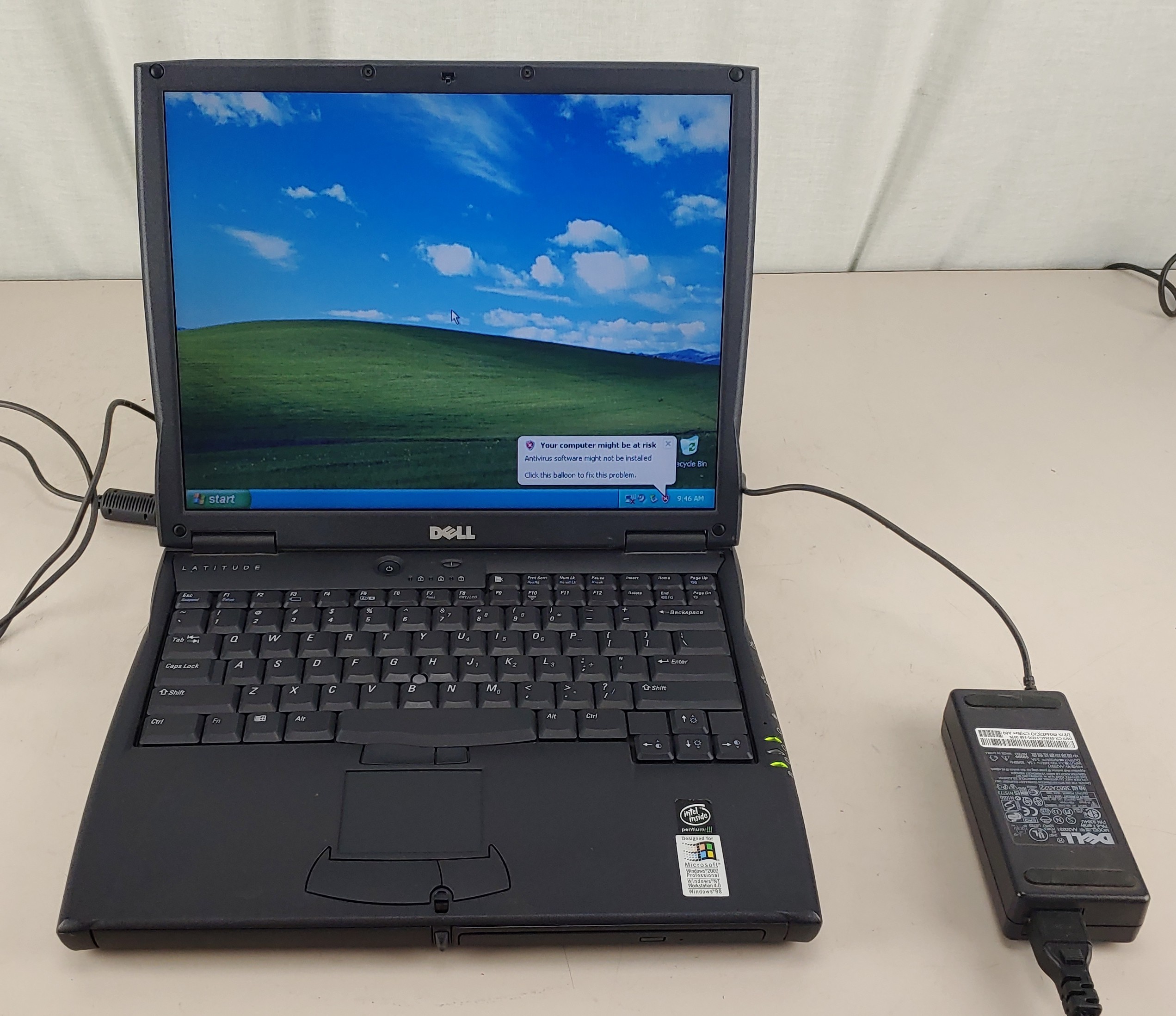 Dell Latitude C600 6GB HDD 256MB RAM Pentium III 751MHz Windows XP