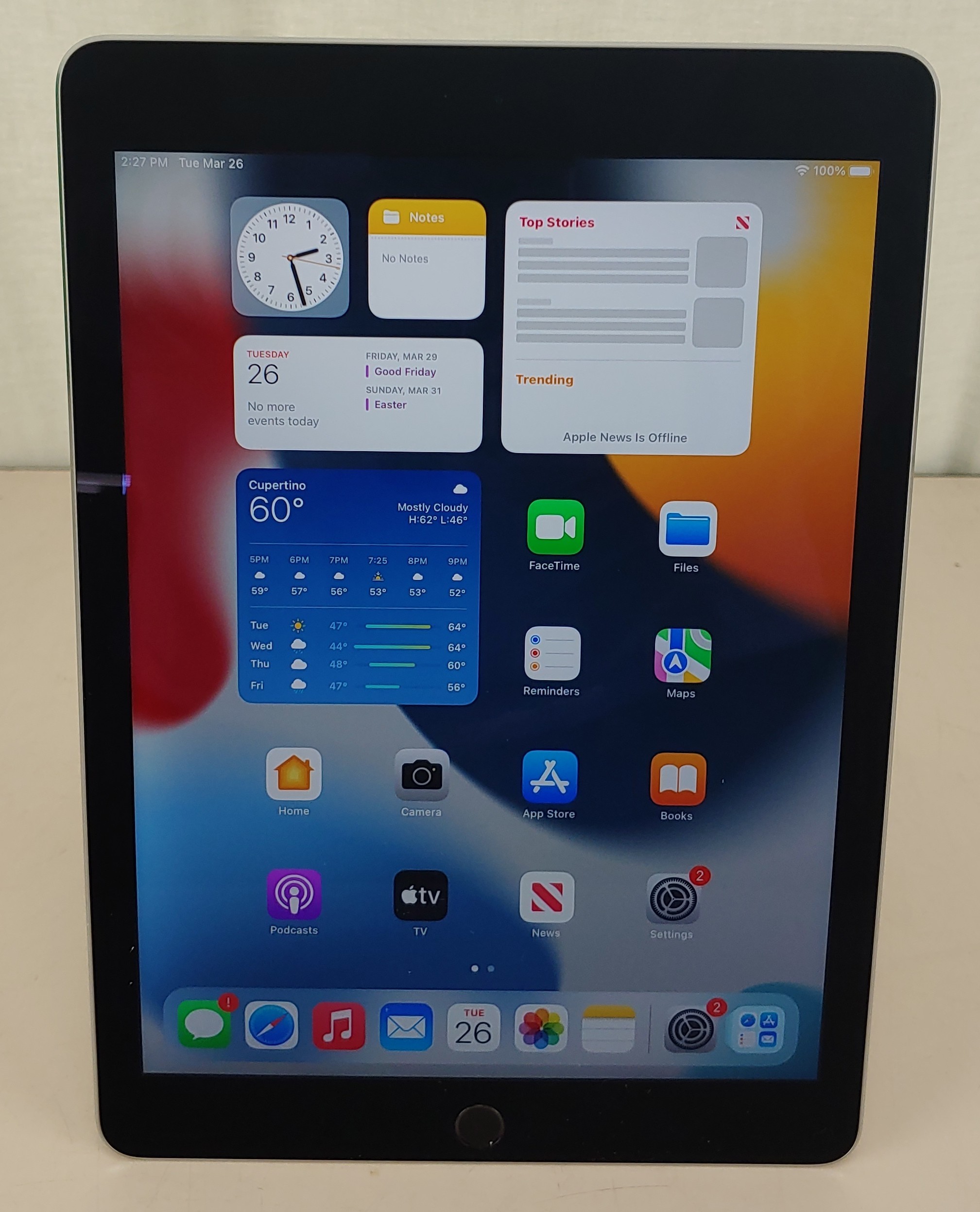 Apple iPad Air 2 64GB WIFI 9.7in Space Gray MGKL2LL-A