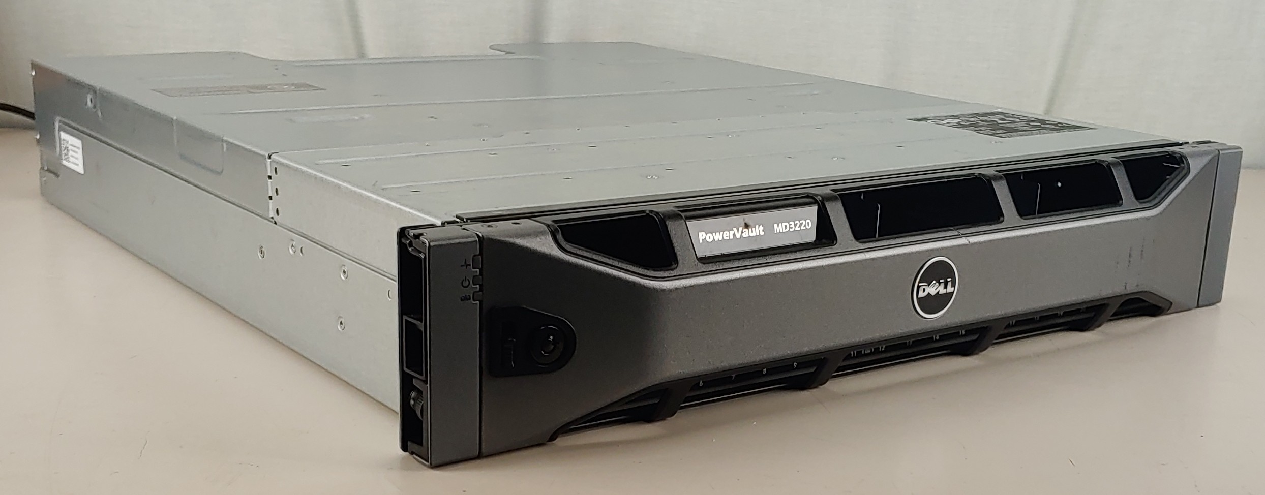 Dell PowerVault MD3220 24 Bay 2.5" SAN Storage Array