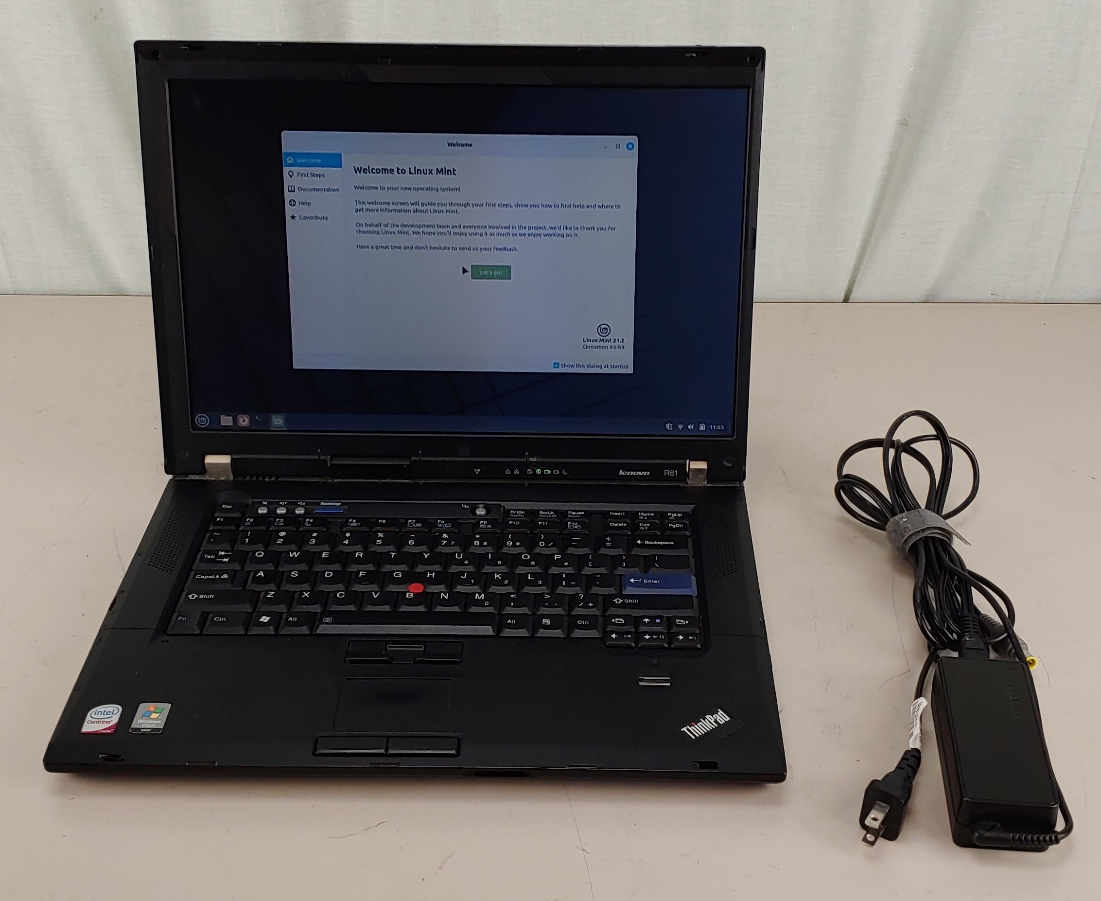 Lenovo ThinkPad R61 C2D T7100 3GB 80GB HDD Linux Mint