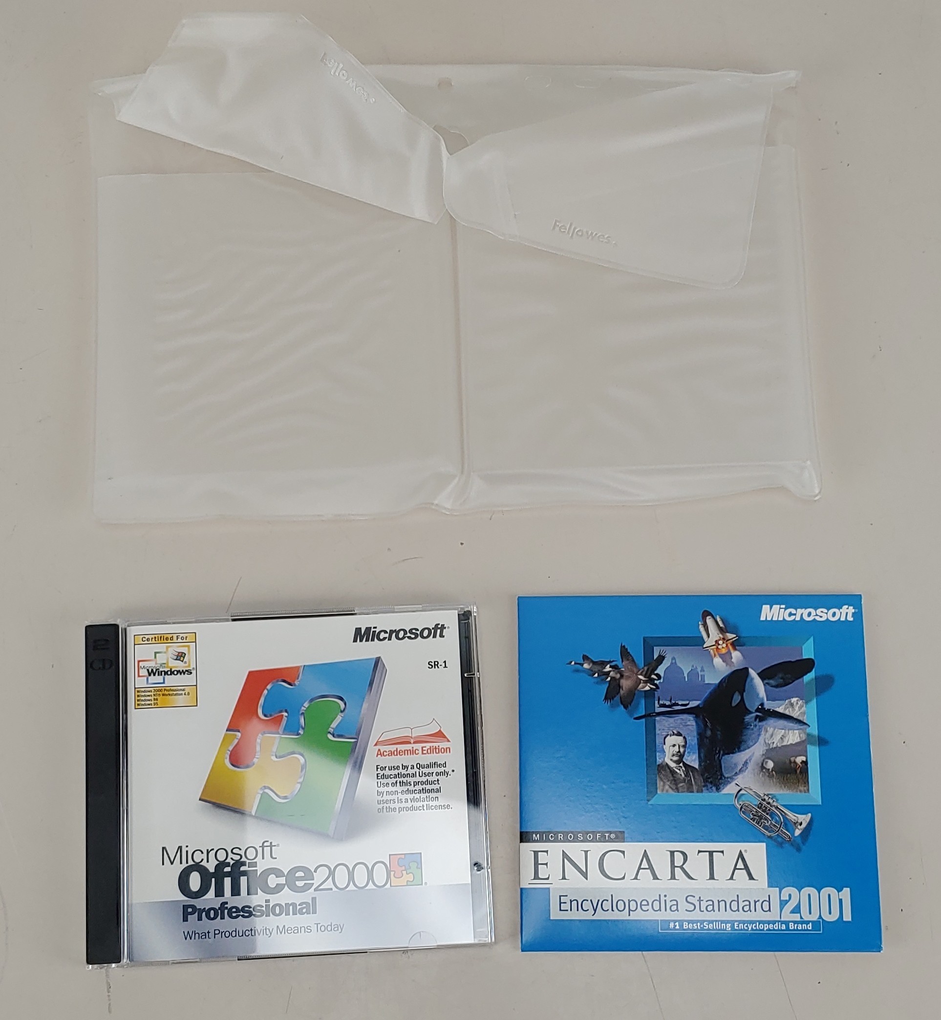 Microsoft Office 2000 Professional W/ Product Key & Encarta 2001