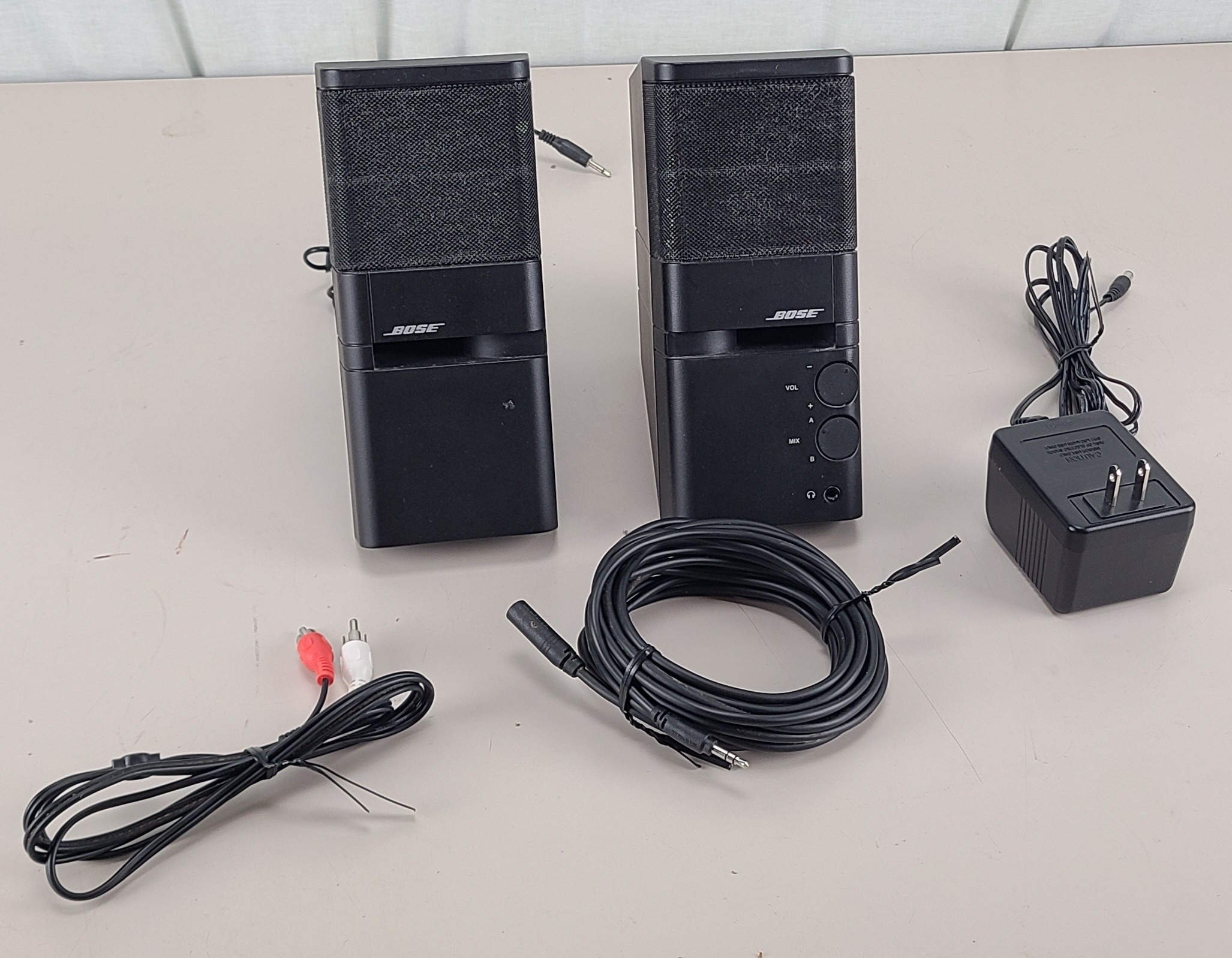 Bose MediaMate Computer Speakers Surround Sound System