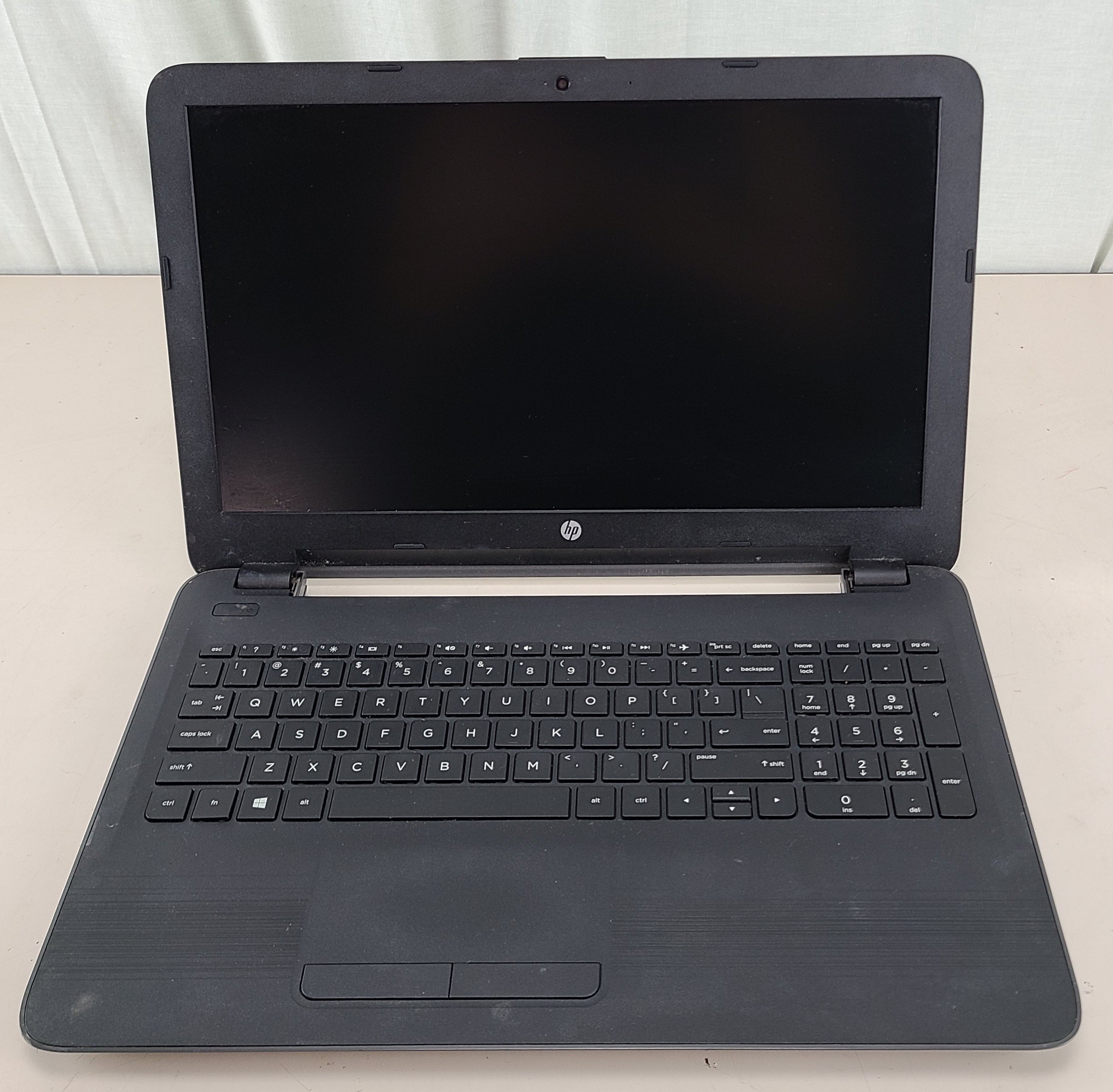 FOR PARTS HP 255 G5 Notebook AMD E2-7110 4GB 500GB HDD NO OS + BATTERY