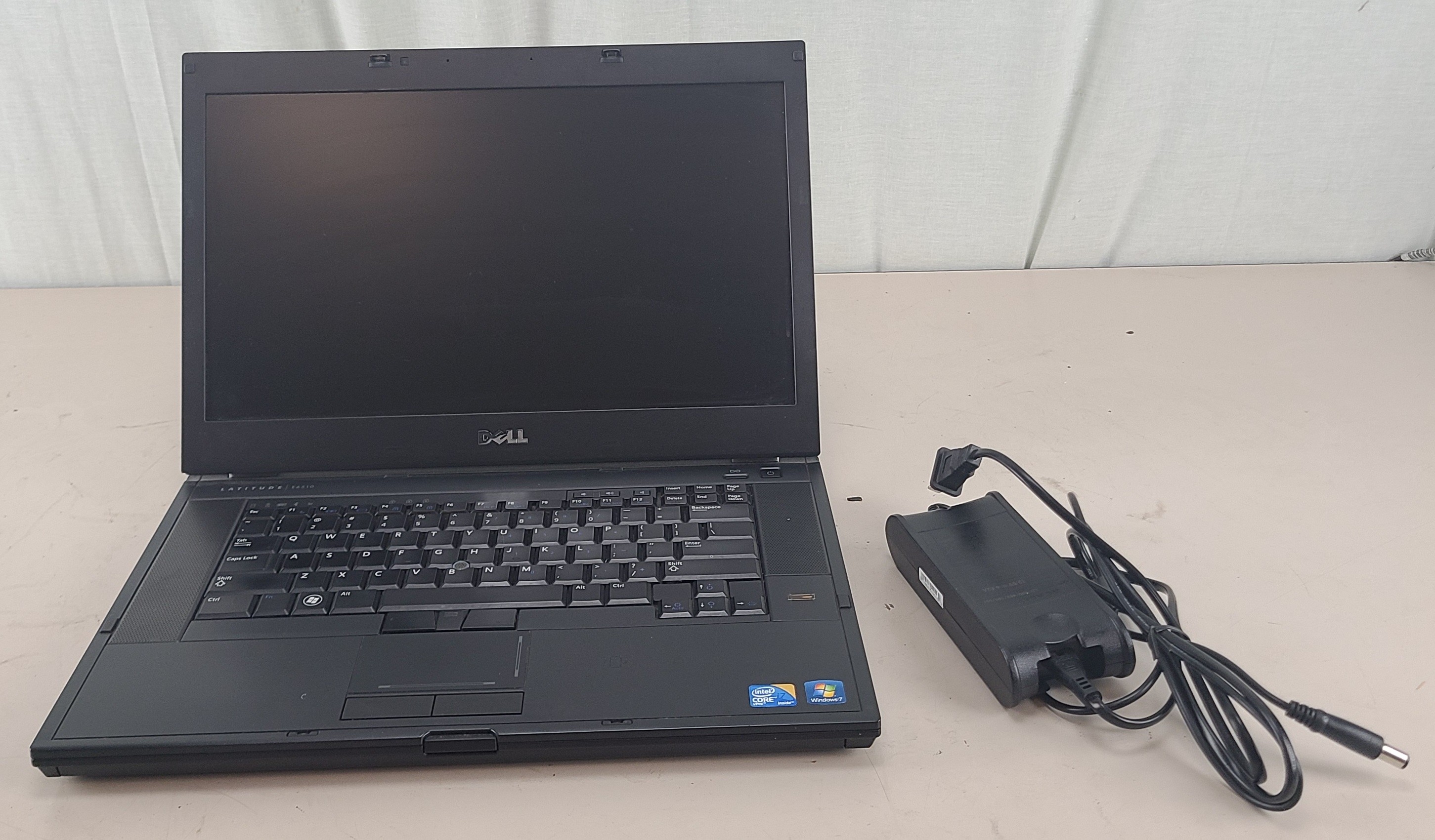 For Parts Dell Latitude E6510 i7 M620 8GB 180GB SSD NO OS