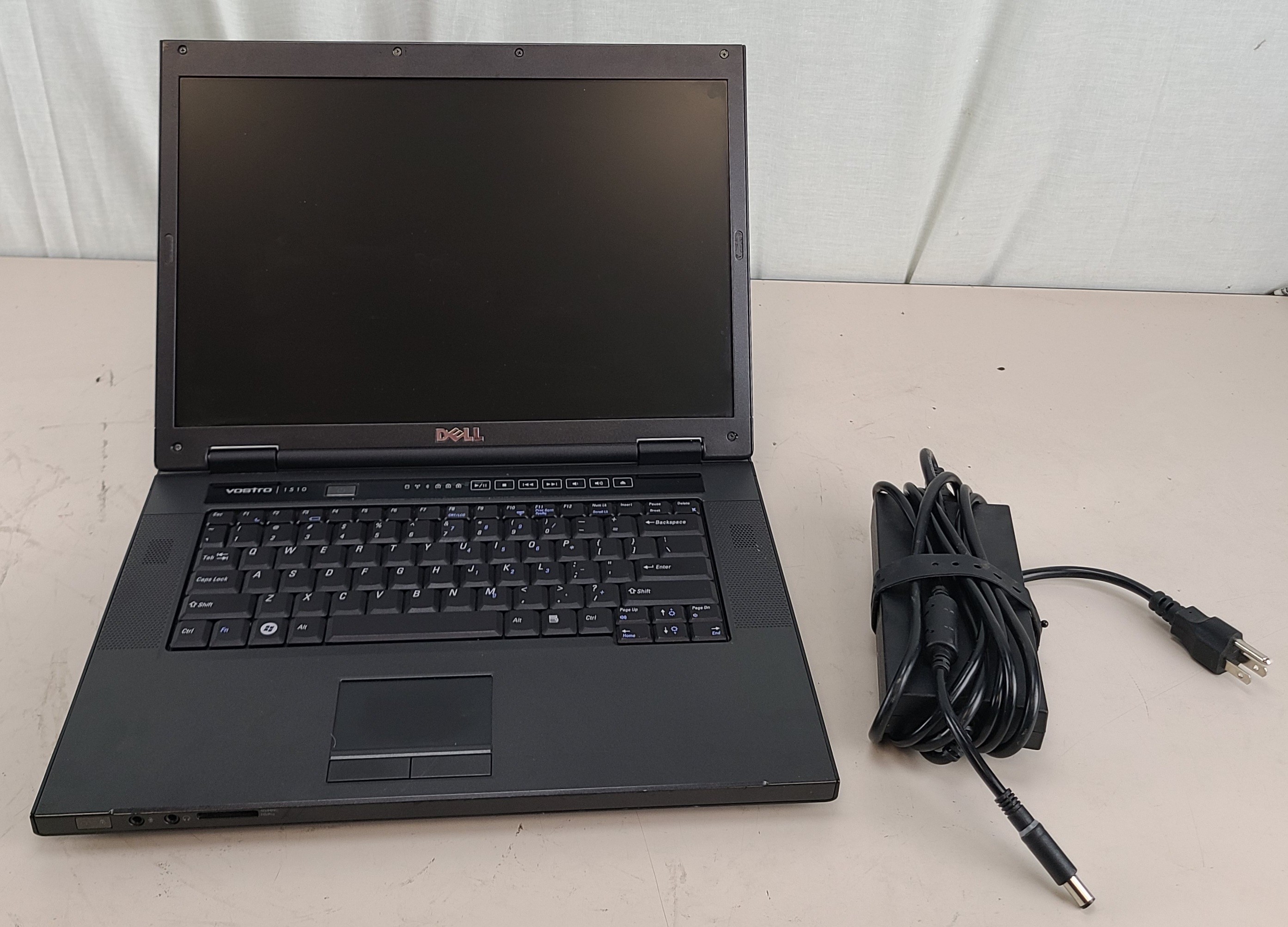 FOR PARTS Dell Vostro 1510 C2D T5670 2GB 80GB HDD BAD BATTERY