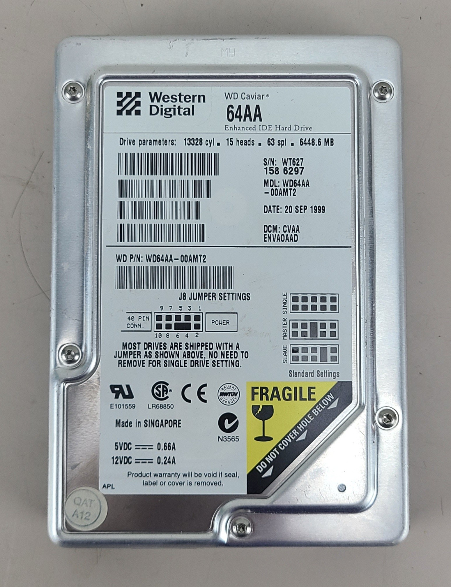 Western Digital WD64AA-00AMT2 3.5" IDE Hard Drive