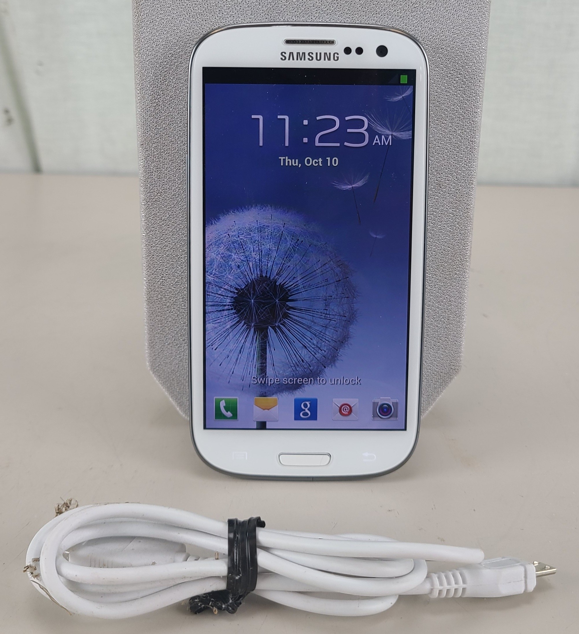 Samsung Galaxy SIII SGH-I747 16GB White Unlocked