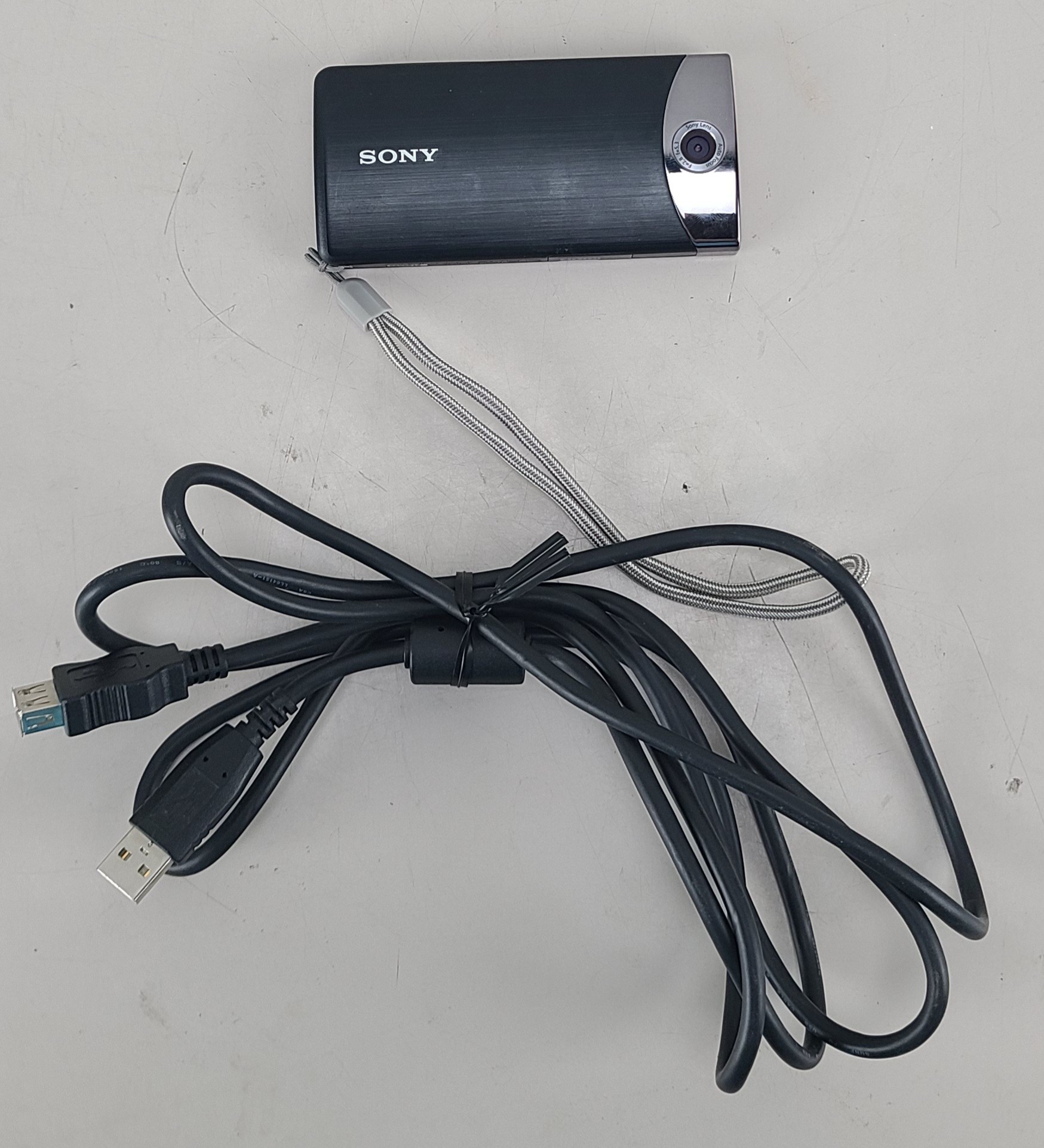 Sony Bloggie MHS-TS20 HD Digital Pocket Snap Camcorder