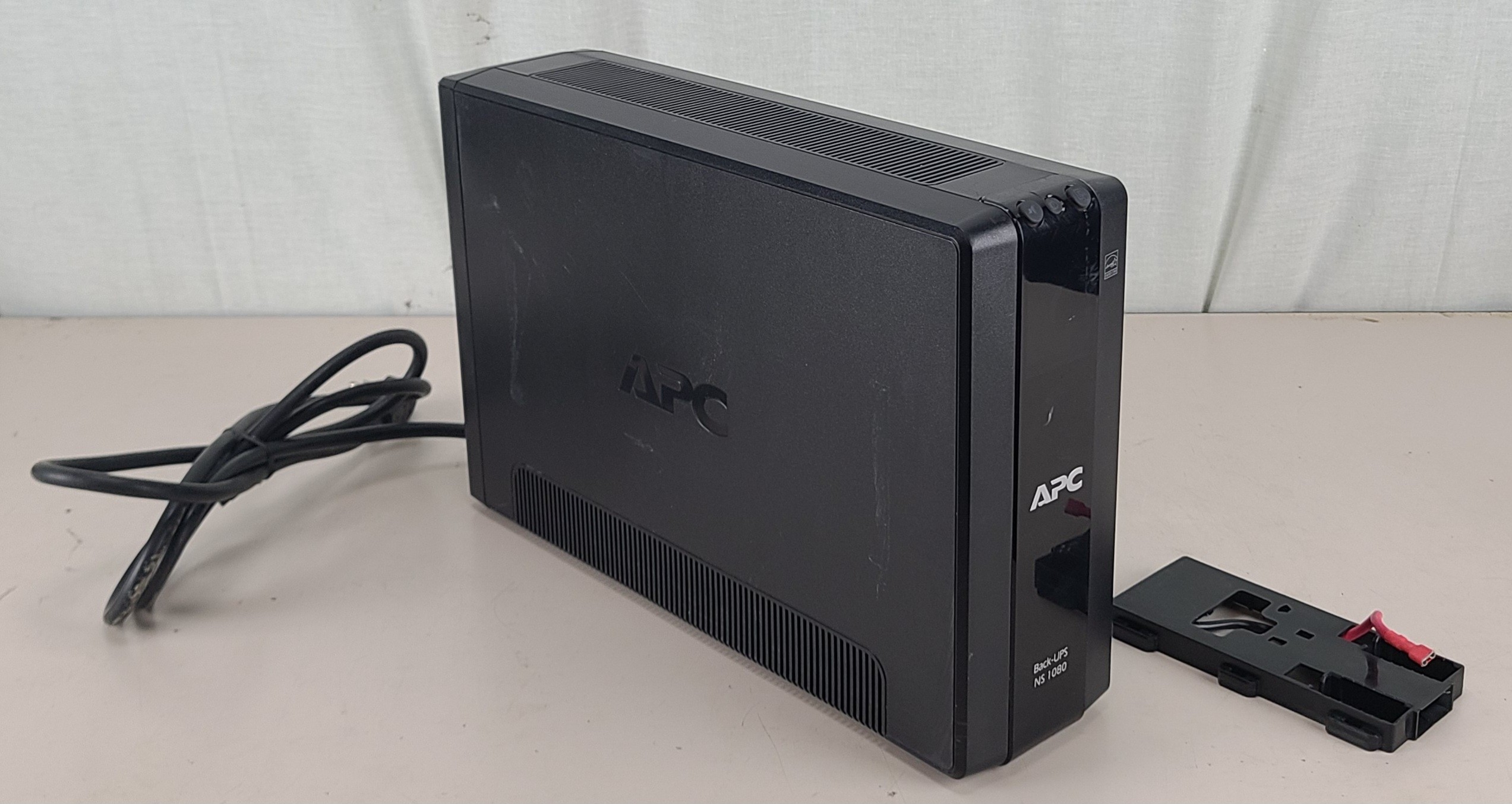 APC Back-UPS NS 1080 Battery Back UP BN1080G NO BATTERY
