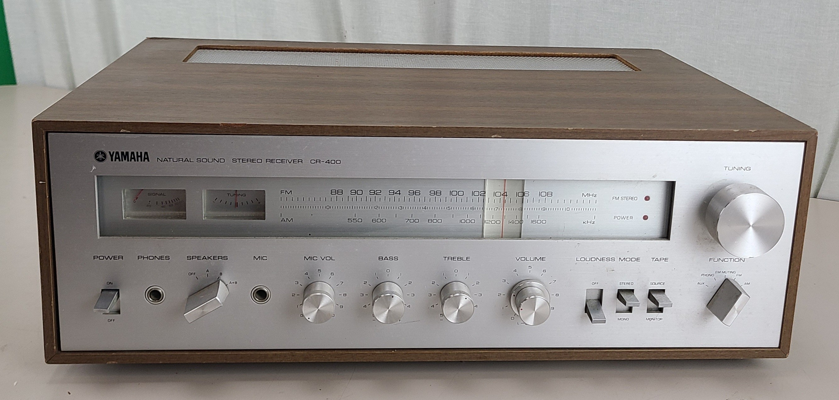 Vintage Yamaha CR-400 Natural Sound Stereo Receiver Amplifier