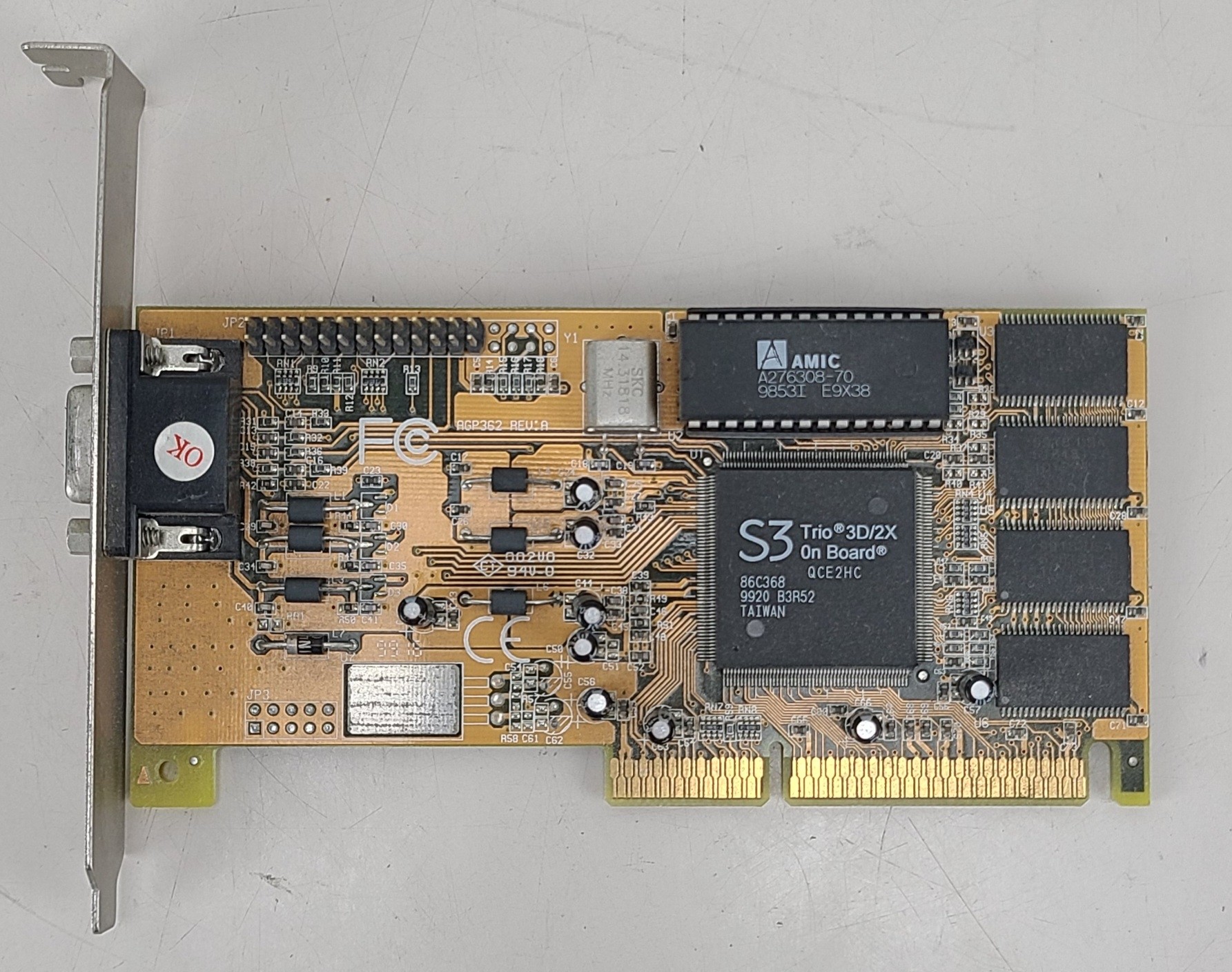 S3 Trio 3D/2X QCE2HC AGP362 Rev A AGP 8MB Graphics Card