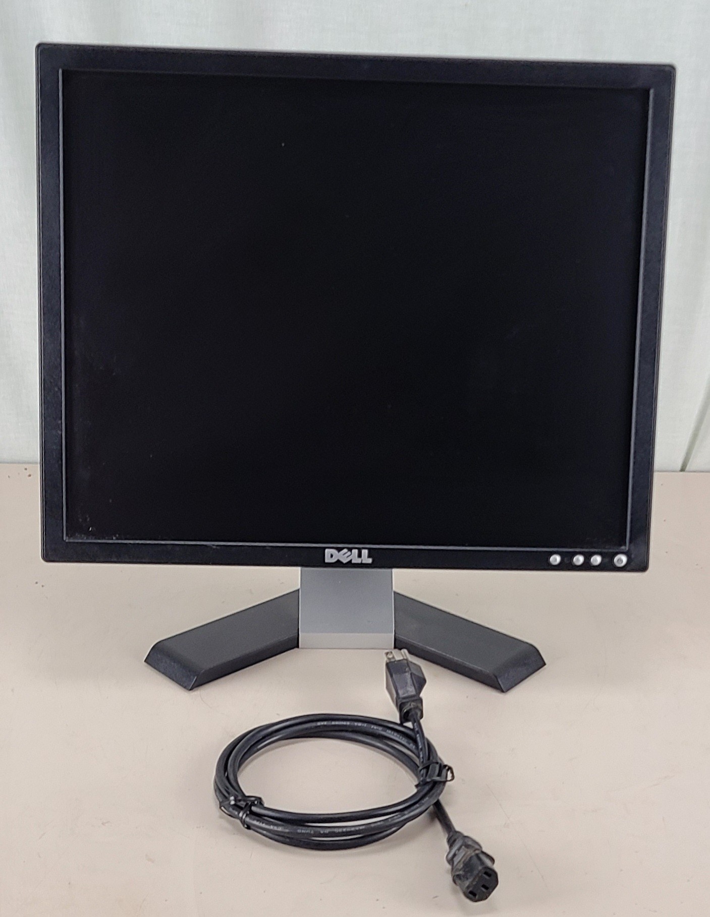 DELL E197FPf 19" Monitor w/ Stand + Power Cord