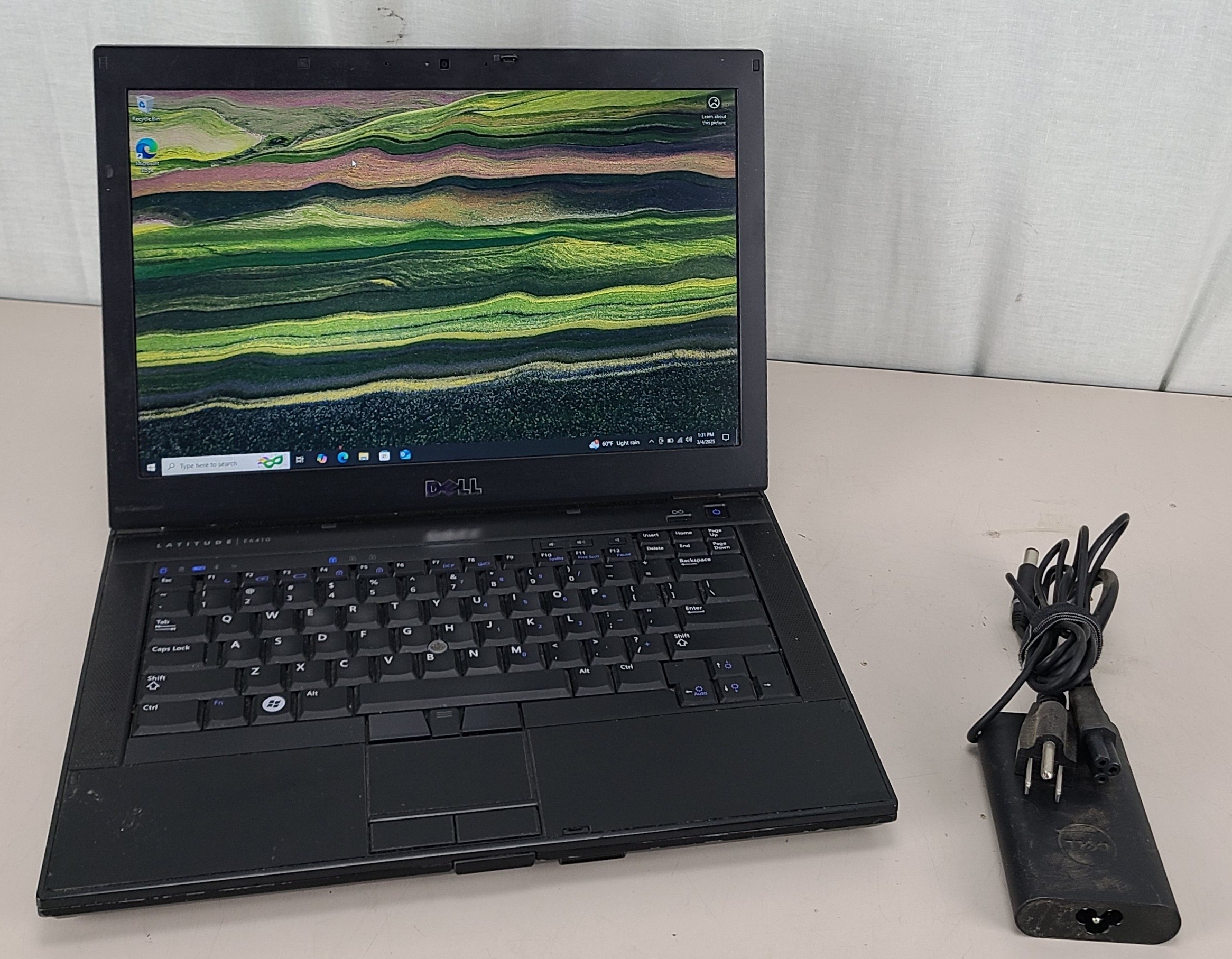Dell Latitude E6410 i5-M540 4GB 320GB HDD WIN 10 PRO