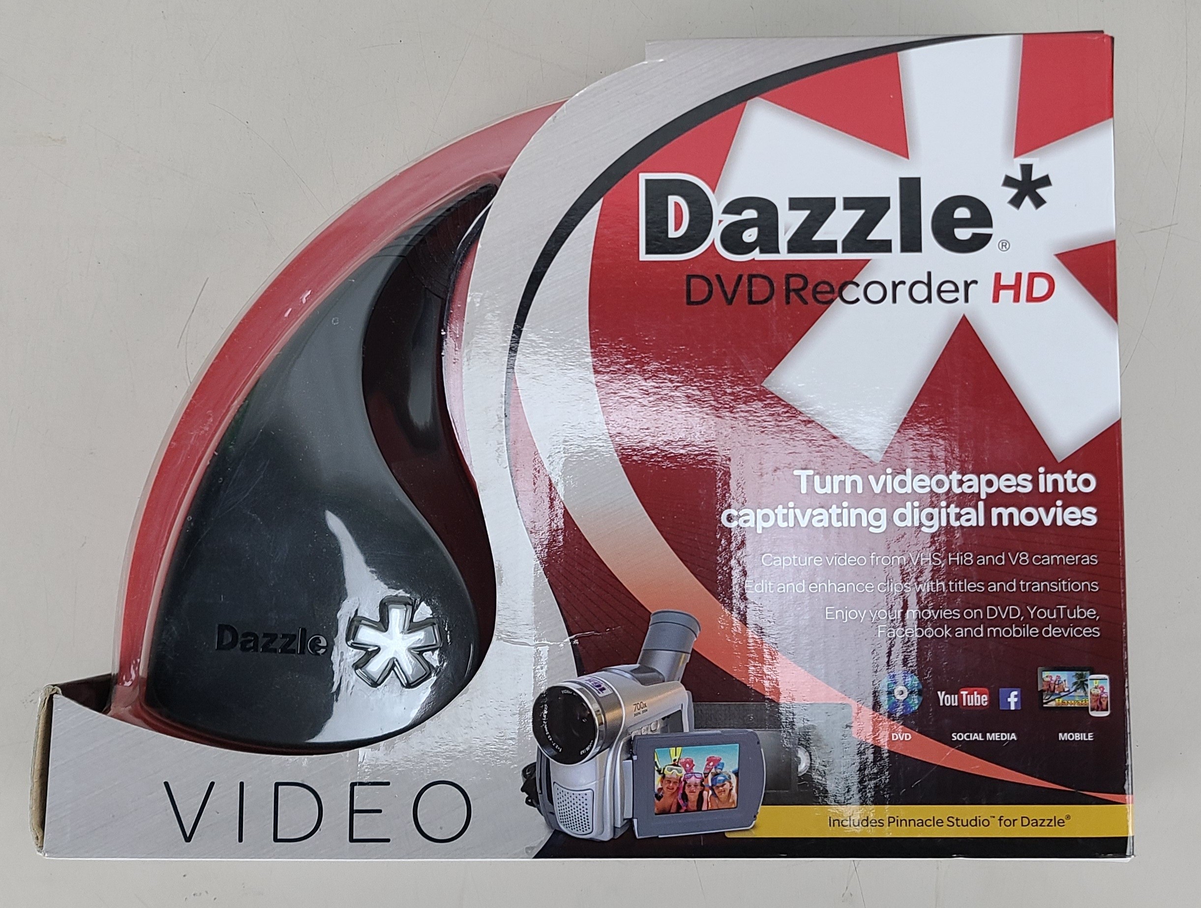 Dazzle* DVD Recorder HD USB Video Capture Device