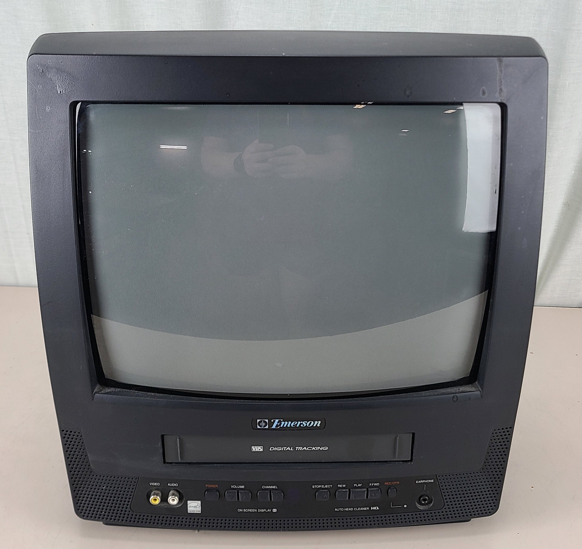 Emerson EWC1304 13" CRT Color TV VHS Player Retro Gaming NO REMOTE