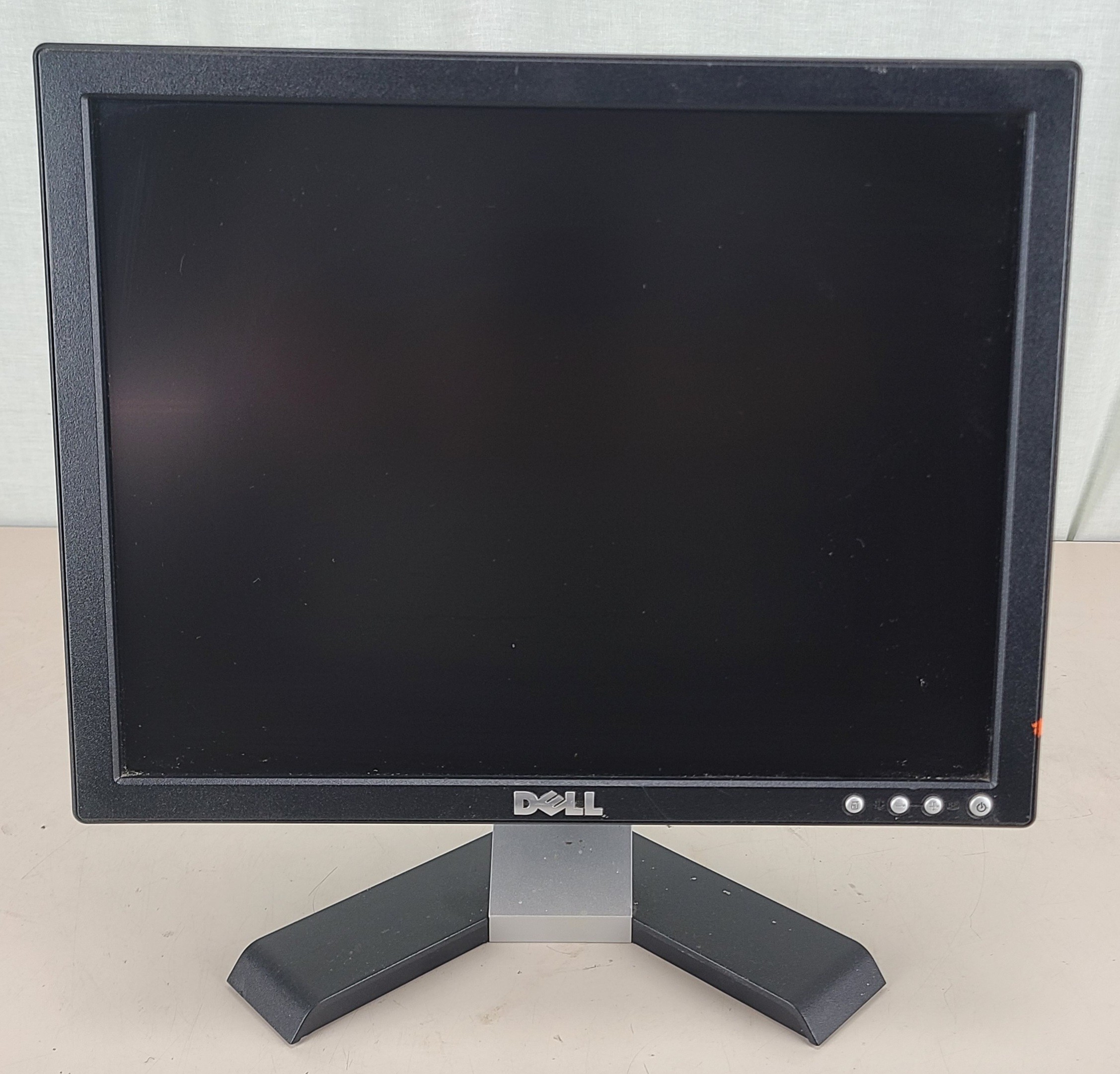 Dell E156FPF 15" LCD Monitor w/ Stand