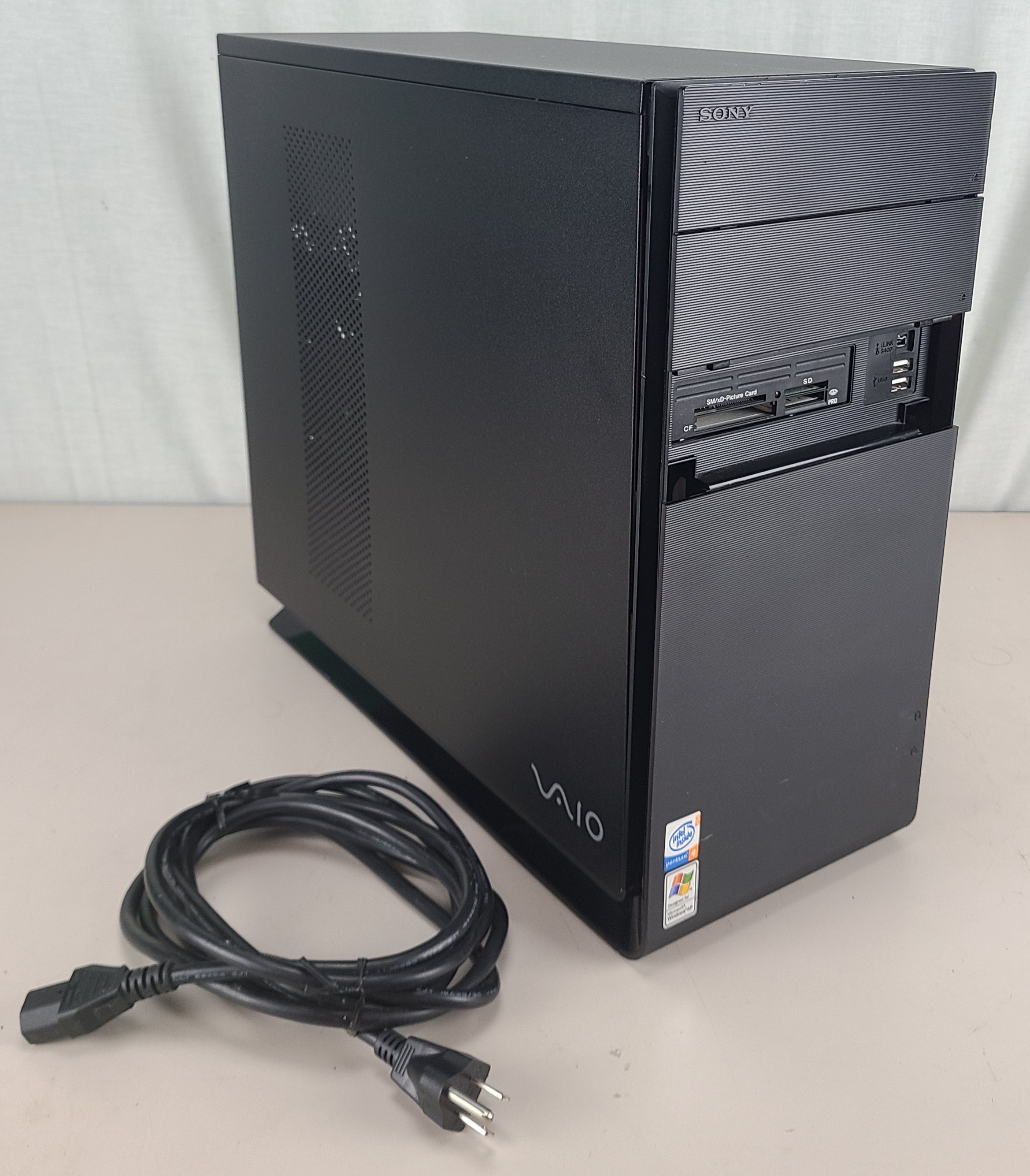 Sony VAIO PCV-C31L Pentium 4 1GB 320GB HDD NO OS