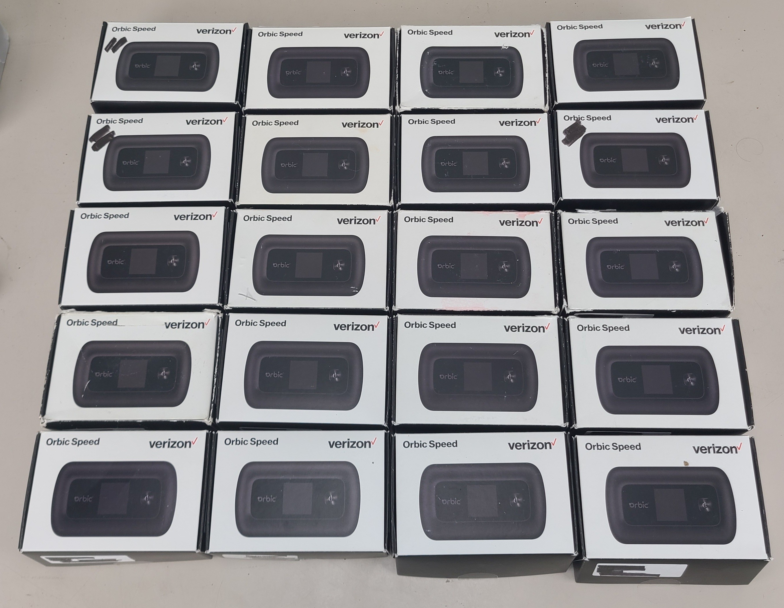 Lot of 20 Verizon Orbic Speed Mobile Hotspot Black ORB400LBVZRT