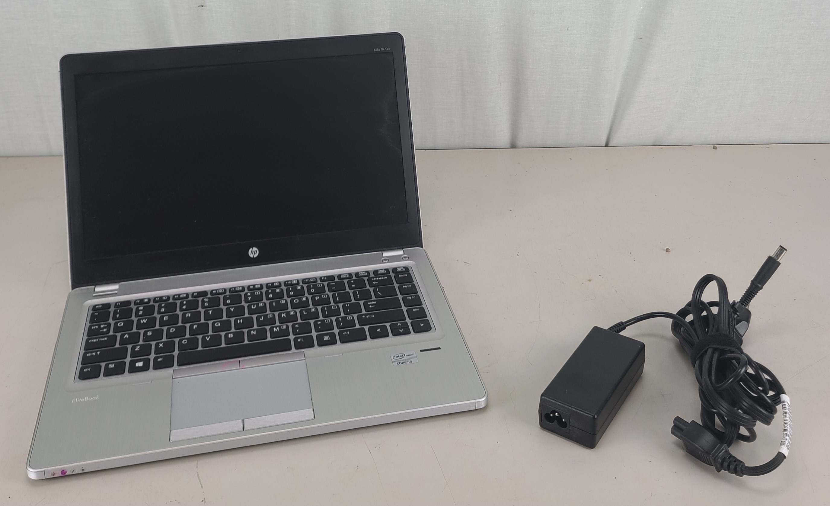HP EliteBook Folio 9470m i5-3427U 8GB 500GB HDD WIN 10 PRO BAD BATTERY