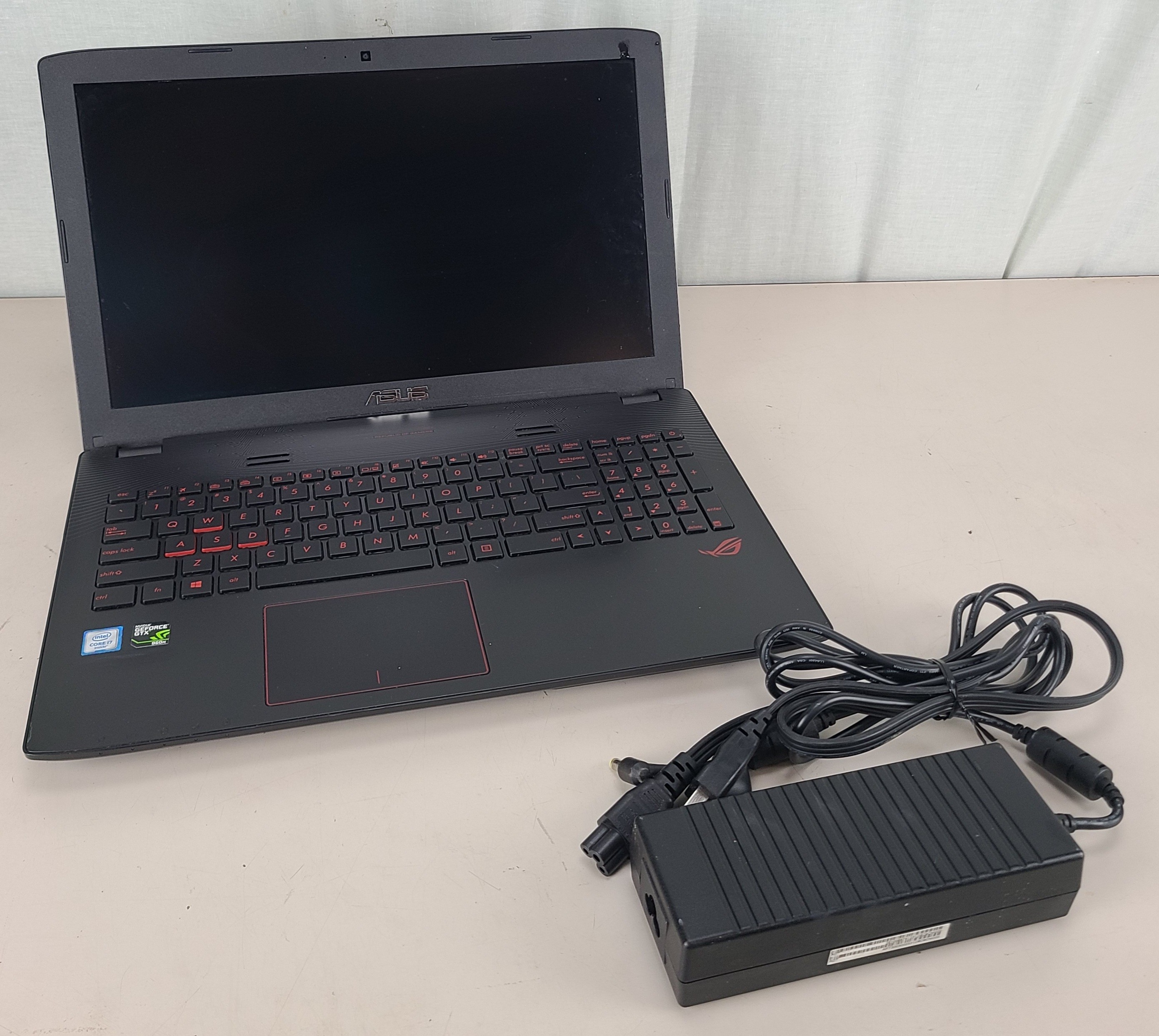 Asus GL552V Gaming Laptop i7-6700HQ 16GB 256GB SSD WIN 10 PRO NO BATTERY