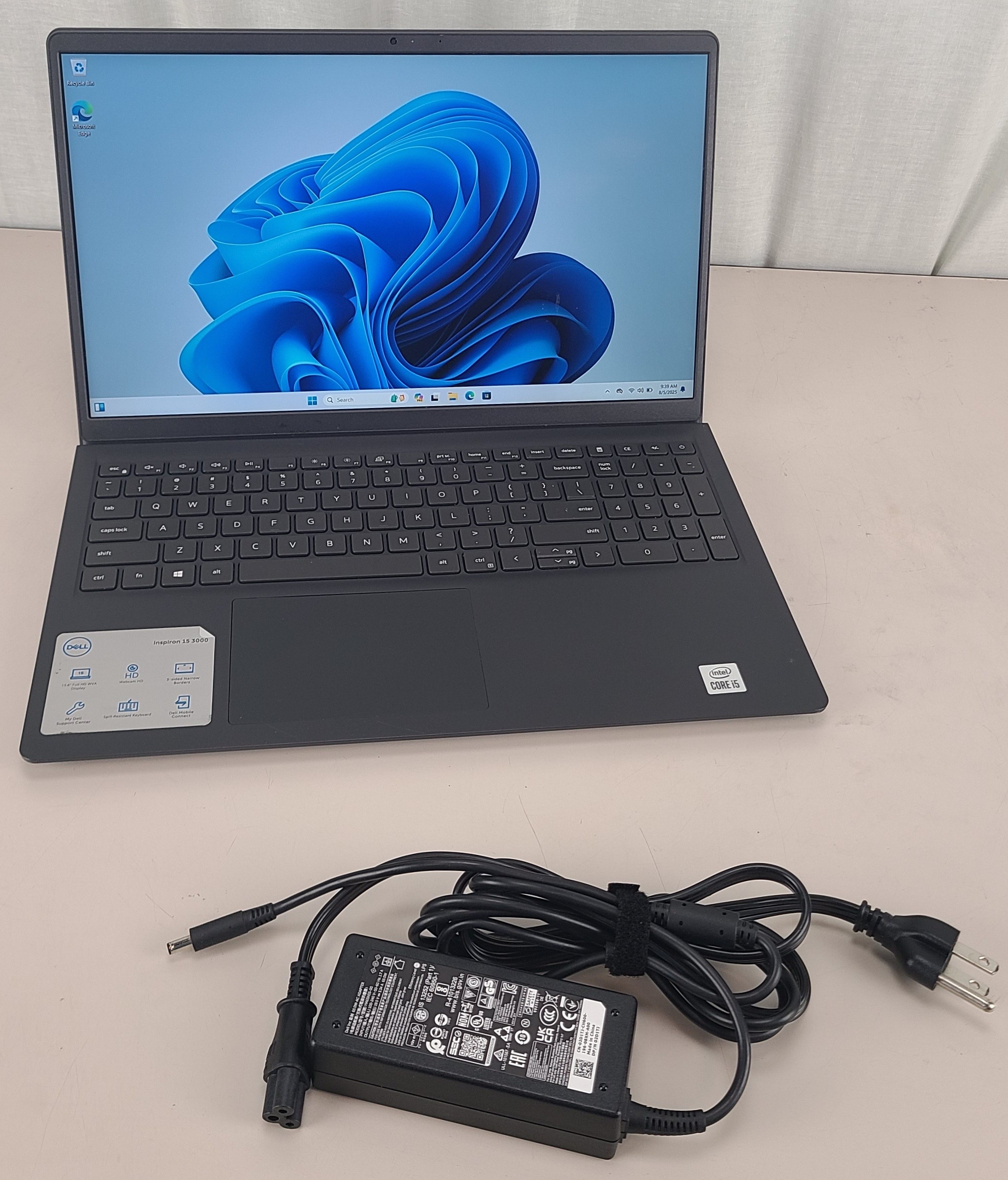 Dell Inspiron 15 3511 Core i5-1035G1 8GB 256GB SSD WIN 11 PRO 