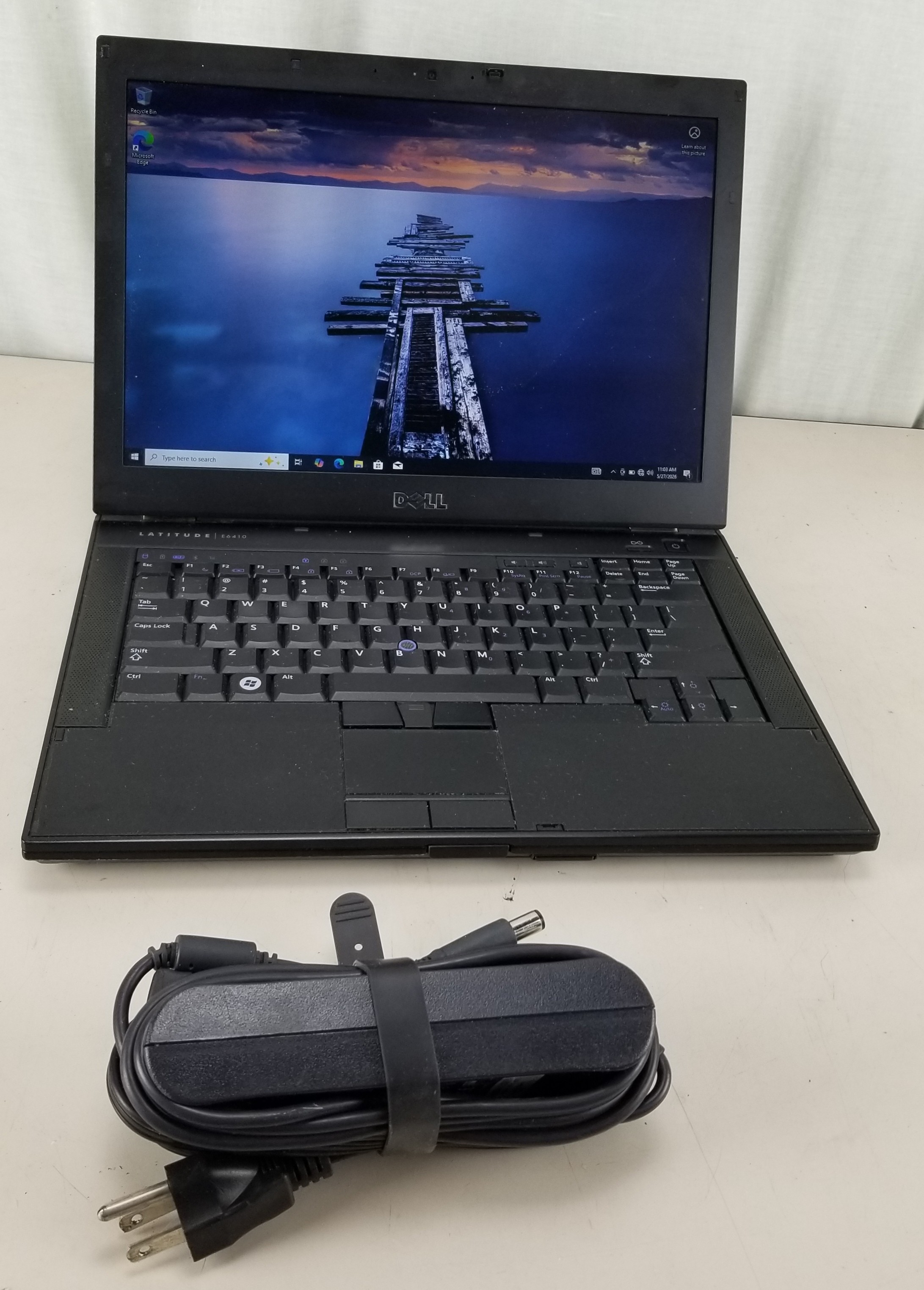 Dell Latitude E6410 Laptop i7-M640 @ 2.80GHz 4GB 500GB HDD Intel GMA Windows 10 Pro