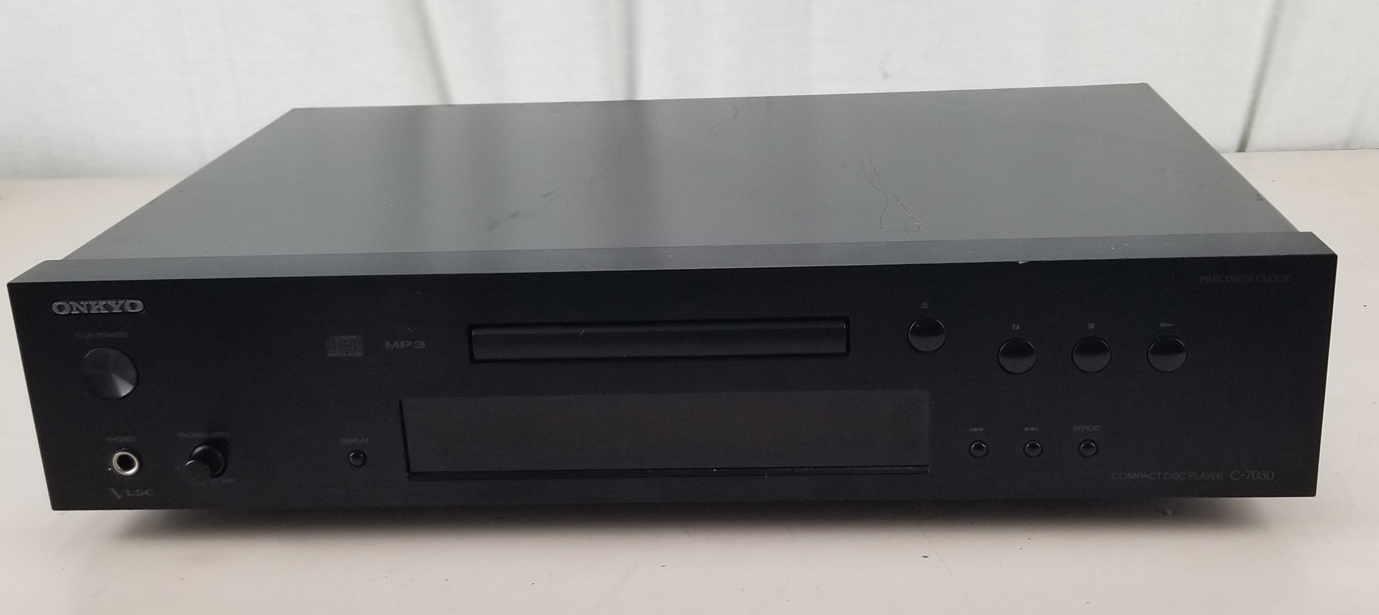 Onkyo C-7030 Audio CD Player Black NO ACCESSORIES
