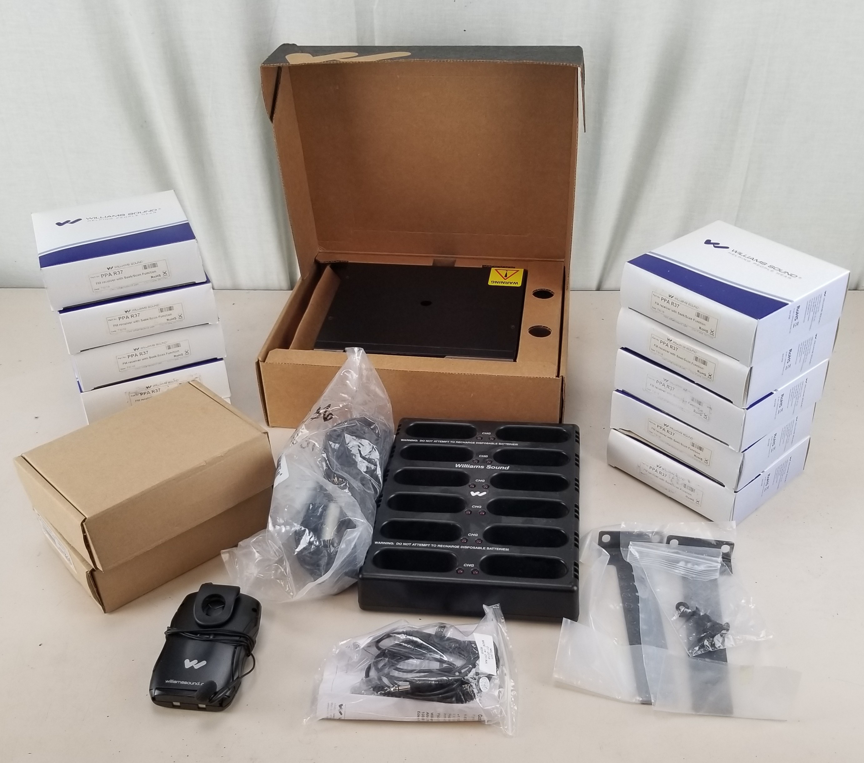 Williams Sound PPA T45 FM Transmitter w/ 19x Accessories