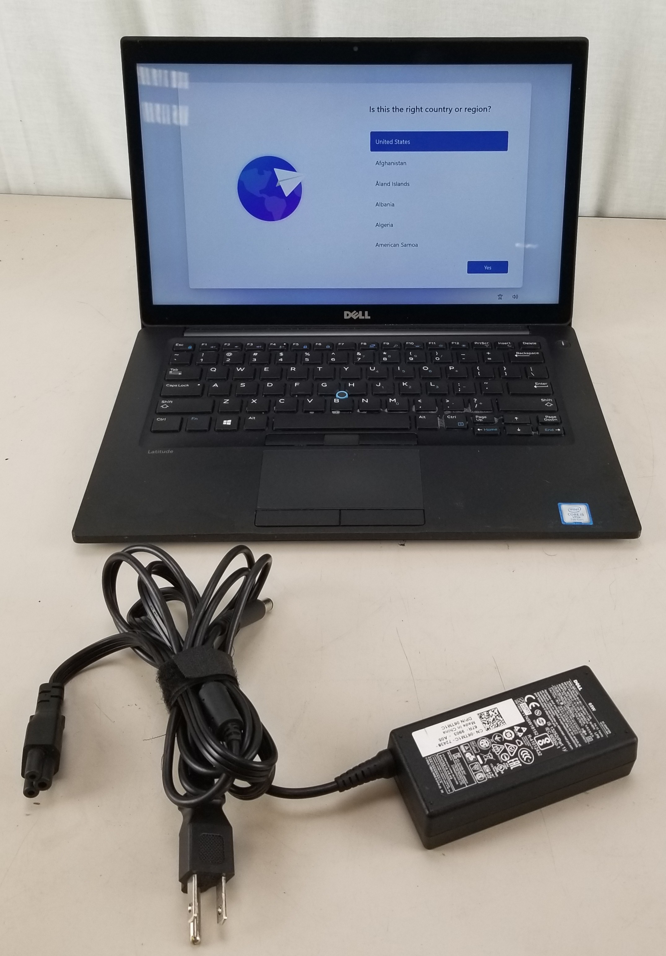 Dell Latitude 7480 i5-7300U @ 2.60GHz 8GB 128GB SSD WIN 11 PRO