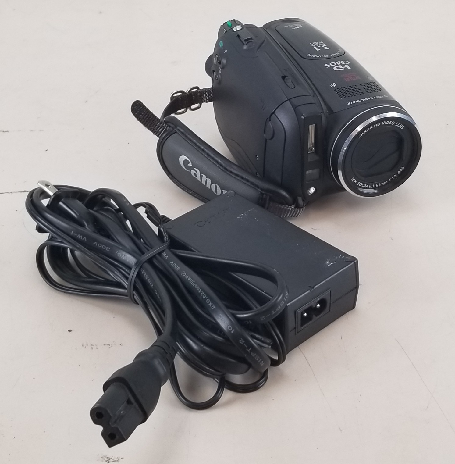 Canon Vixia HV30 HDV 1080i 3.1MP HD Digital Camcorder w/ Battery + Power Adapter