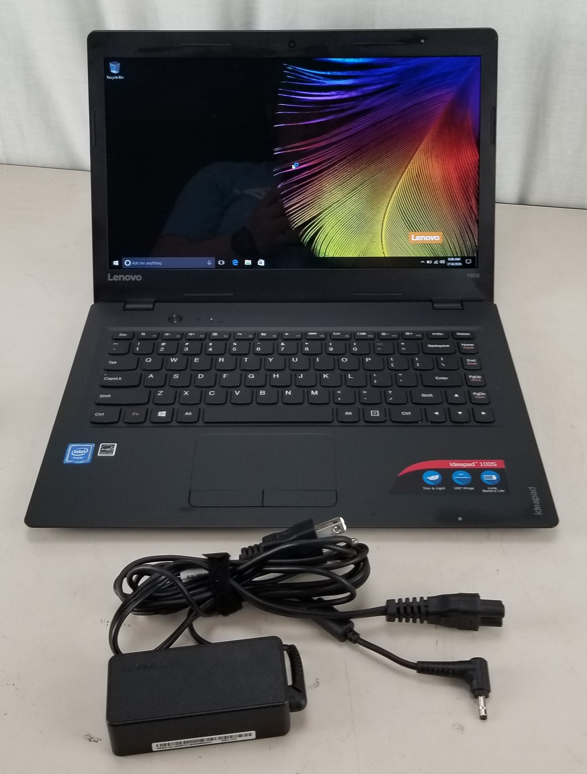 Lenovo IdeaPad 100s-IBR Celeron N3060 @ 1.60GHz 2GB 32GB eMMC WIN 10 HOME