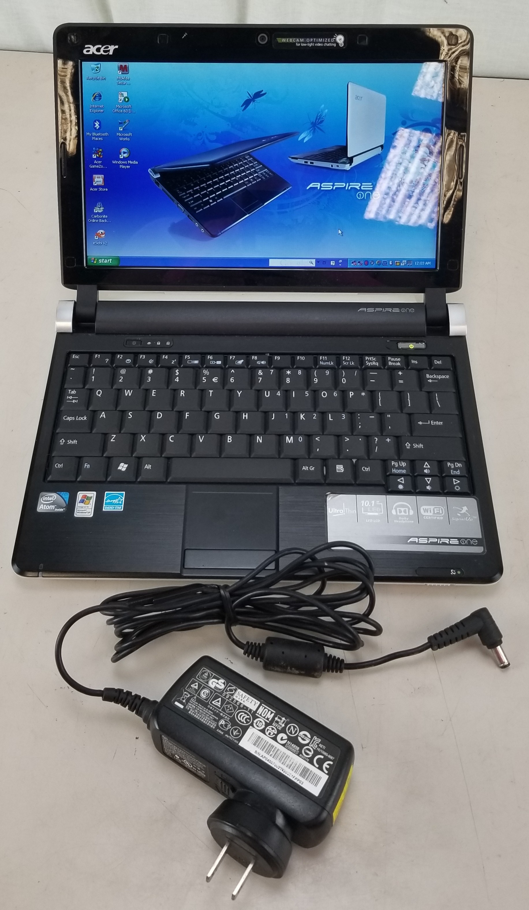 Acer Aspire One KAV60 Atom CPU N280 @ 1.60GHz 1GB 160GB HDD WIN XP HOME