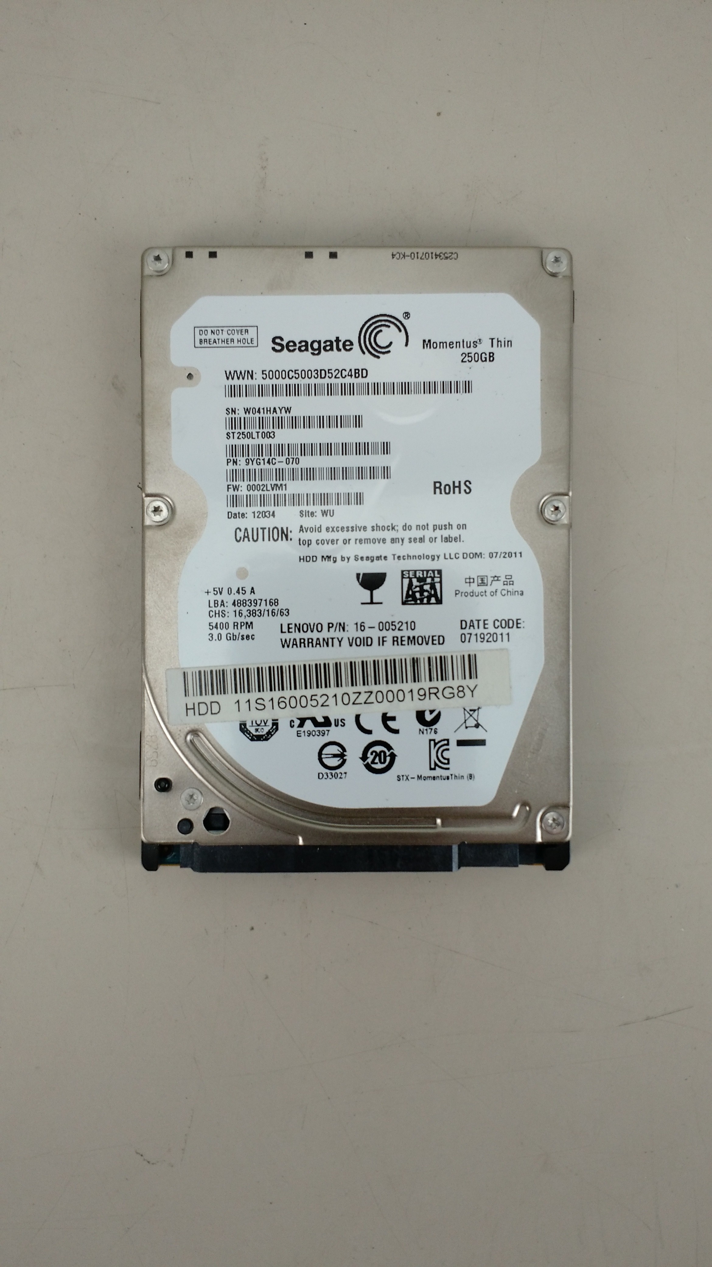 Seagate momentus thin 250gb 2.5" (ST250LT003) HDD