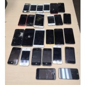 8.4 Lbs Apple i-phones For Scrap Gold Recovery or Parts